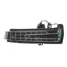 Повторювач повороту на дзеркало MB C-class (W204)/E-class (W212) 09-16 (R)
