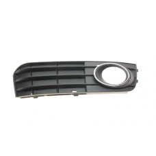 Вставка бампера (під протитуманку) Audi A4 07-15 (R)