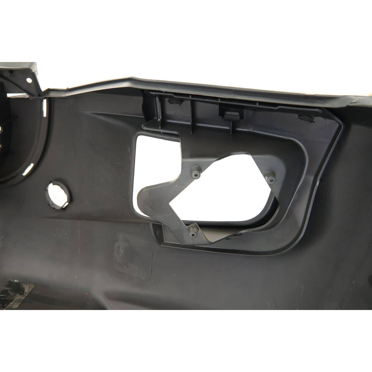 Бампер (передній) VW Crafter 06-13 (з отвором для протитуманних фар)