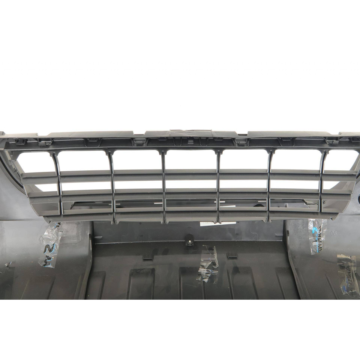 Бампер (передній) VW Crafter 06-13 (з отвором для протитуманних фар)