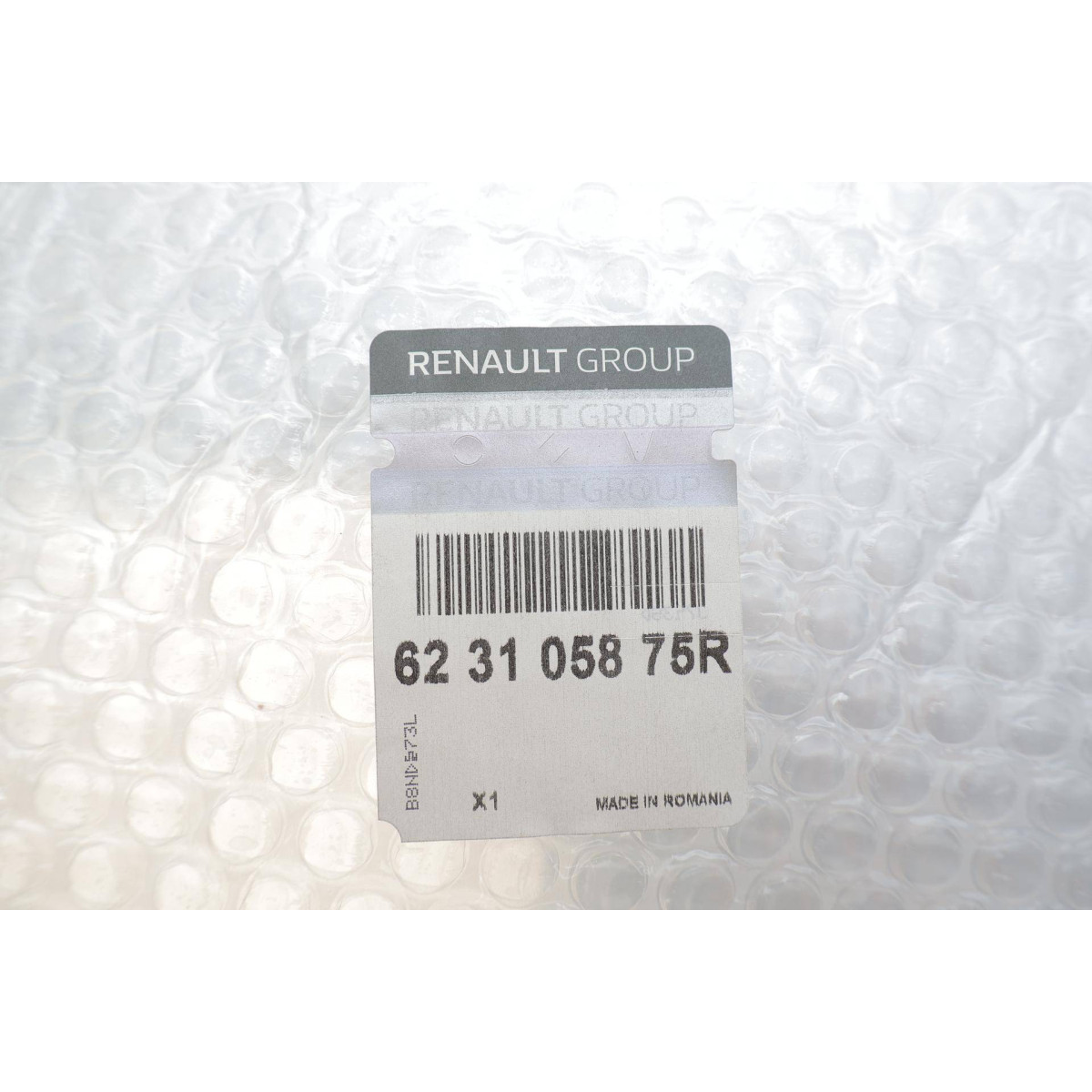 Решітка радіатора Renault Logan 17-