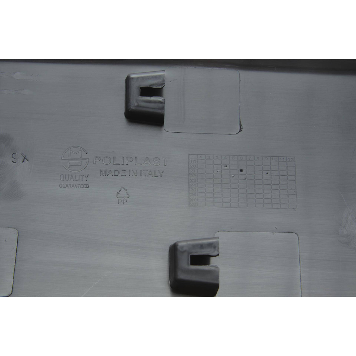 Молдинг дверей (L) Opel Vivaro/Renault Trafic 14-
