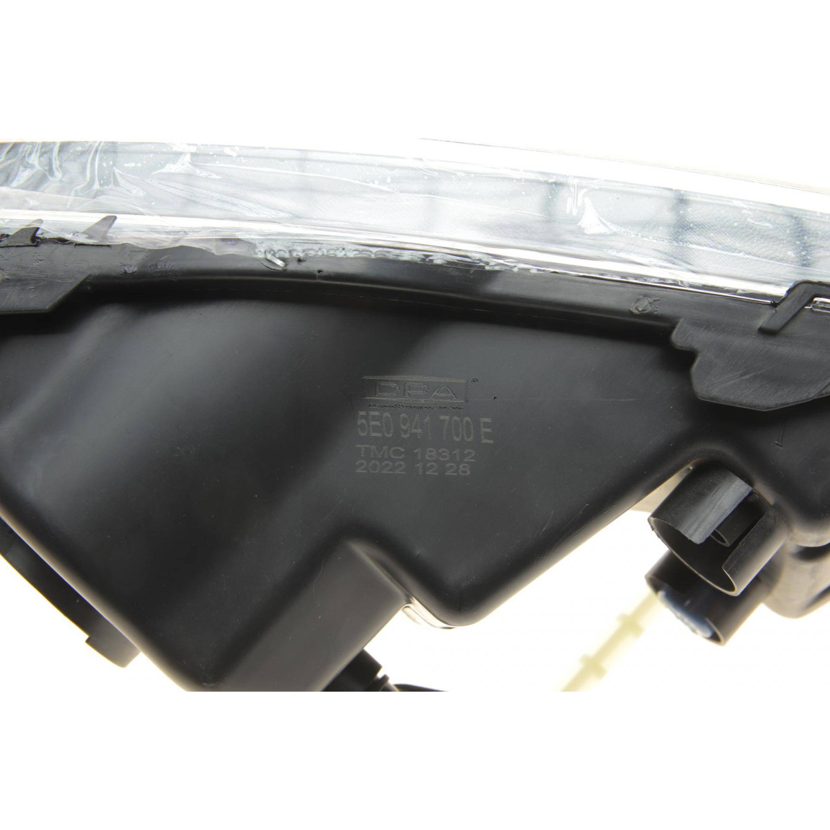 Фара протитуманна Skoda Octavia 1.2-2.0 TSI/TDI 12- (R) (чорна)