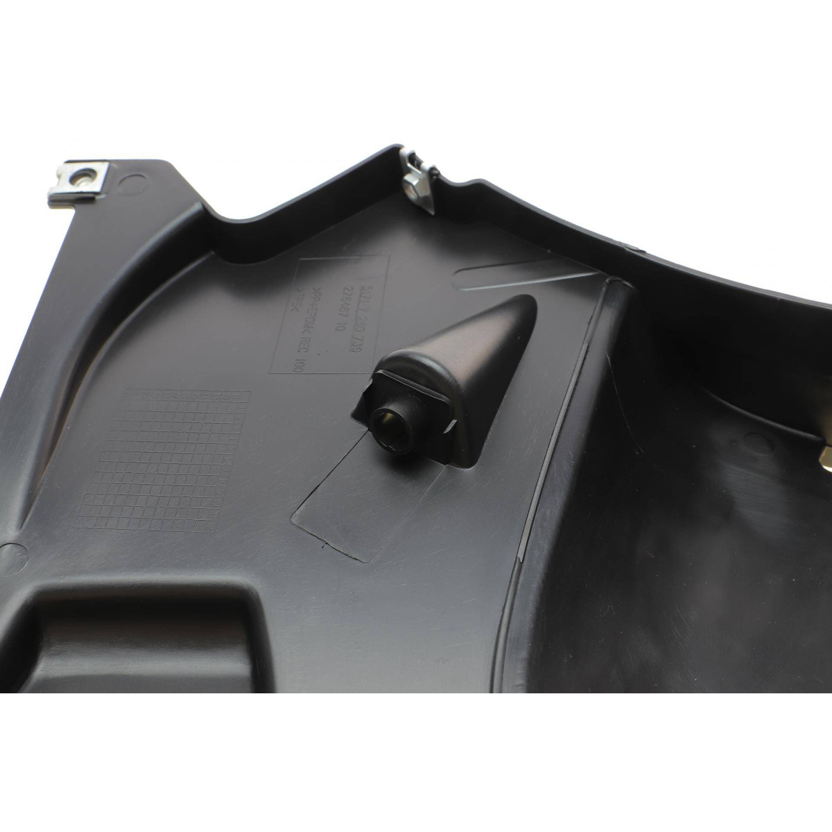 Підкрильник (передній) BMW 3 (F30) 11-18 (L)