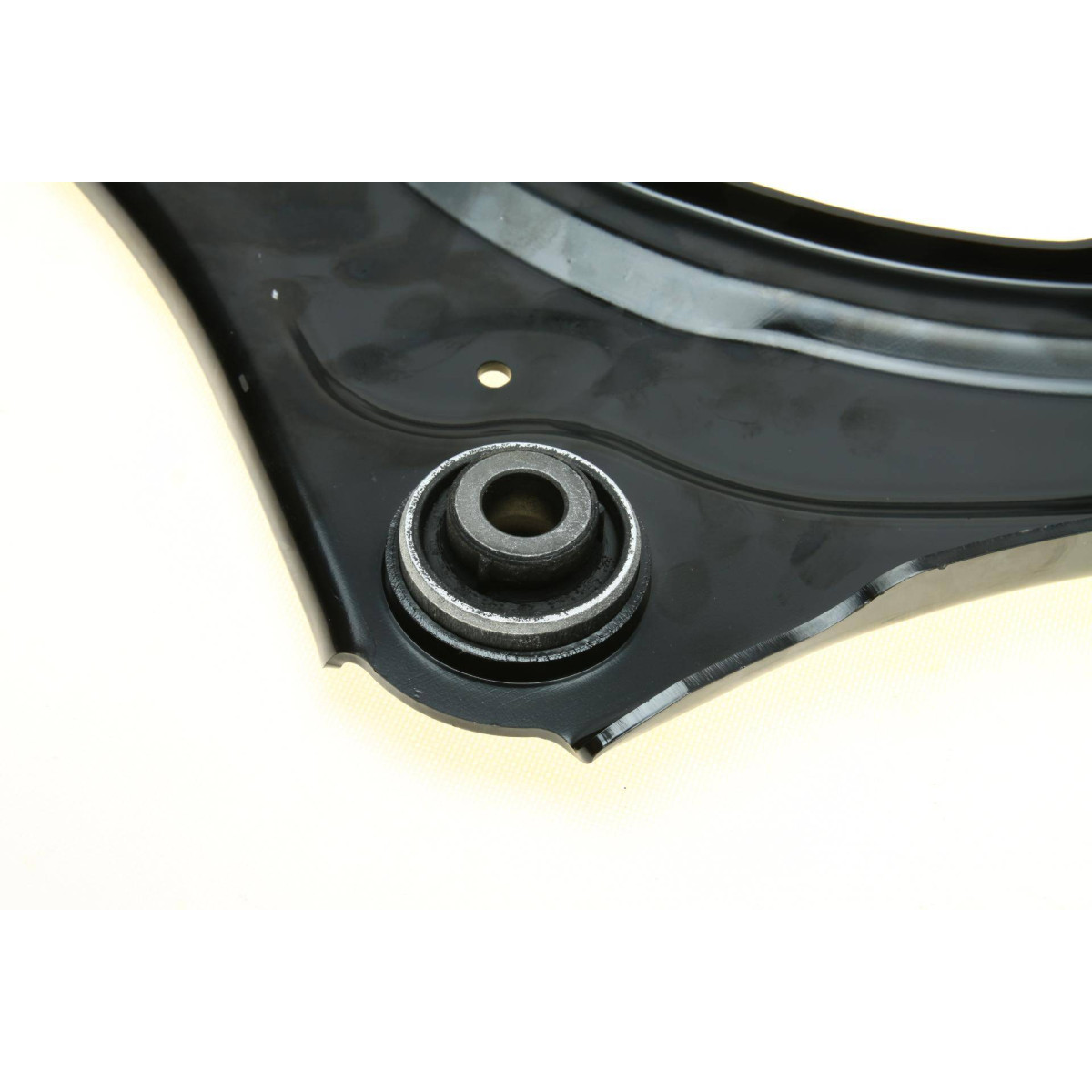 Важіль підвіски (передній) (L) Renault Megane III/Scenic III 08- (17.3mm)