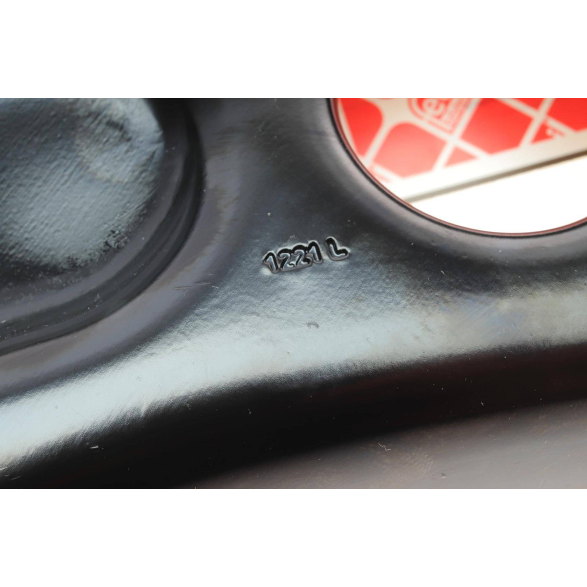 Важіль підвіски (передній/знизу) VW Polo 17-/Skoda Fabia 21- (L)