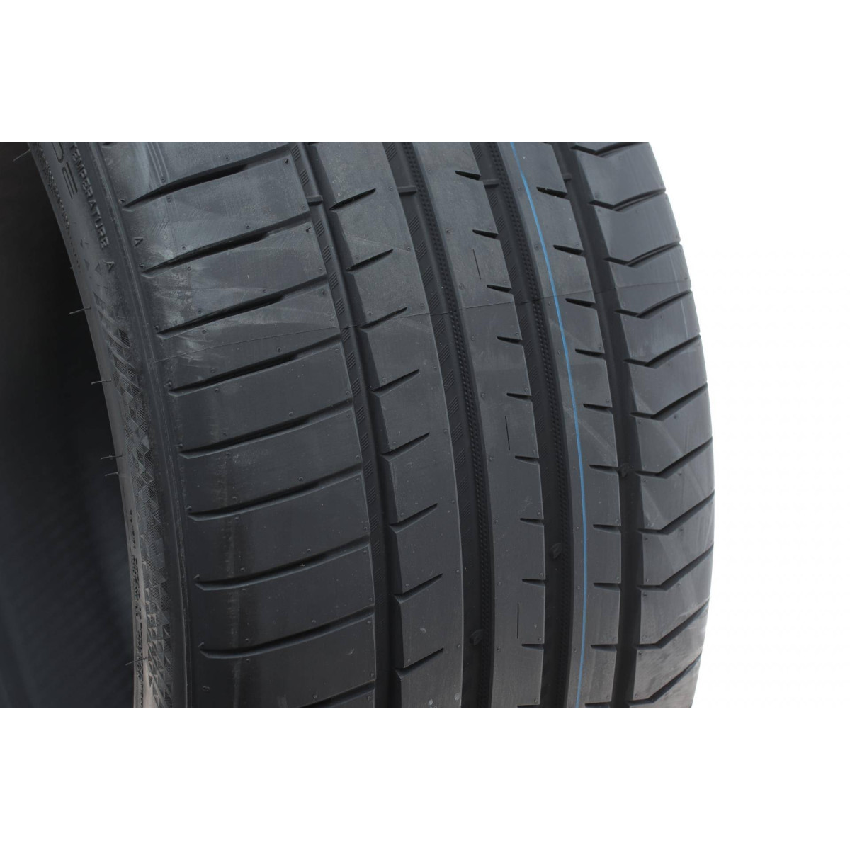 Шина K3000 275/40 ZRF19 XL 105W (літня) Run Flat