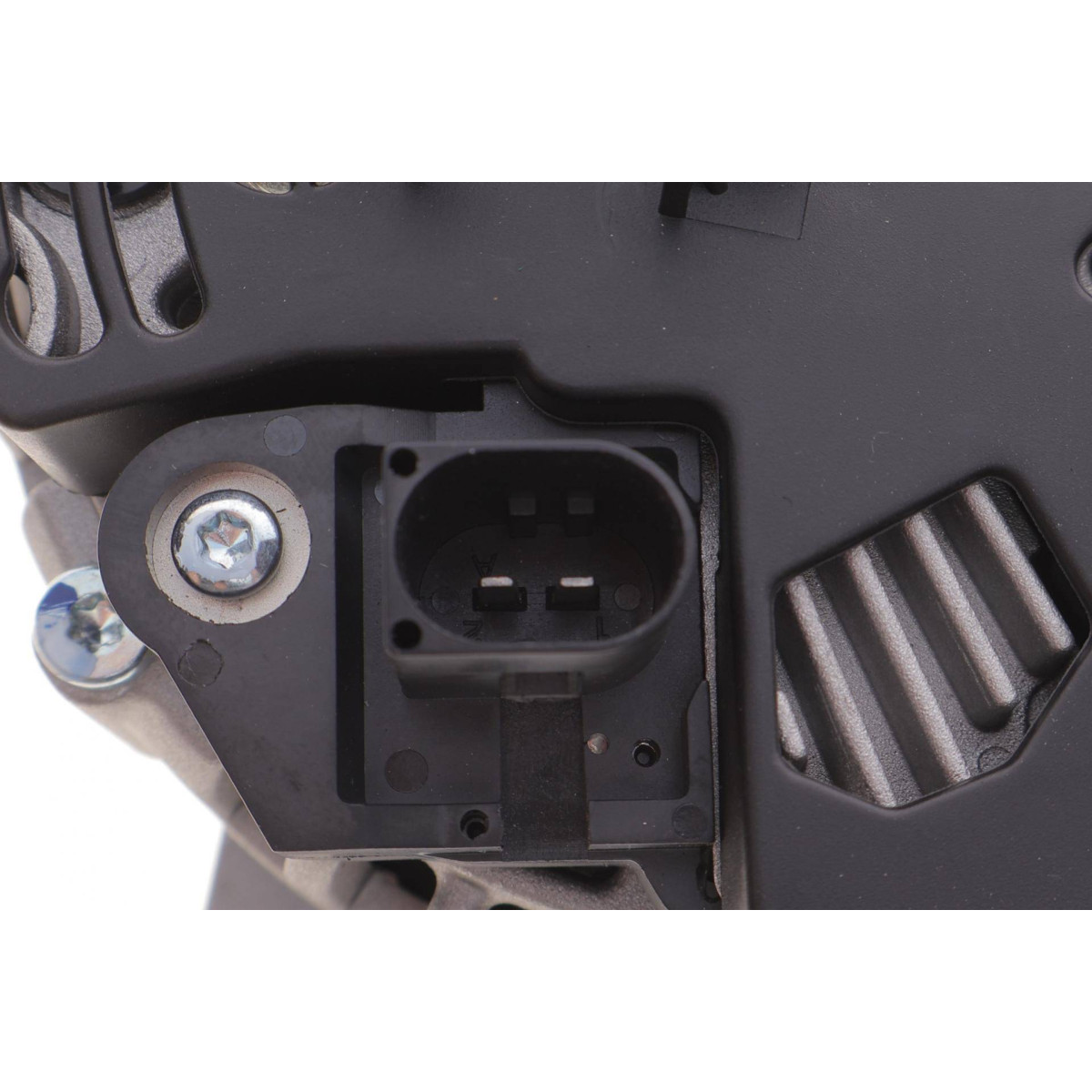 Генератор Citroen Jumper/Fiat Ducato/Ford Transit/Peugeot Boxer 2.2HDi 06- (12V/150A)