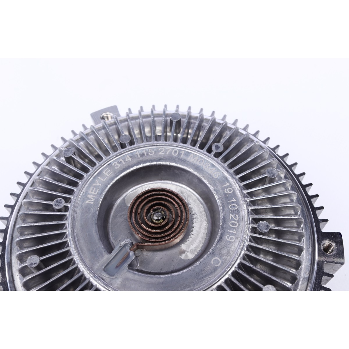 Муфта вентилятора BMW 3 (E36/E46)/ 5 (E34/E39)/ 7 (E38)/ X5 (E53)/ Z3 (E36) 2.0-3.2 88-07