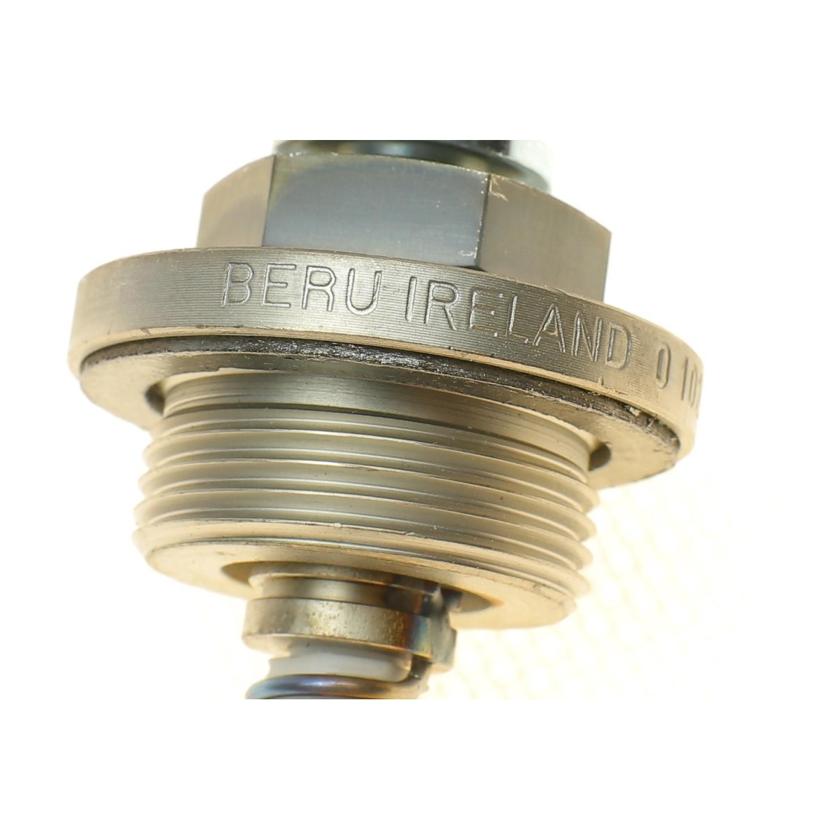 Свічка розжарювання (автономки) (12V) (M24x1.5mm) VW T4 1.9TD/2.4D/2.5TDI 90-03