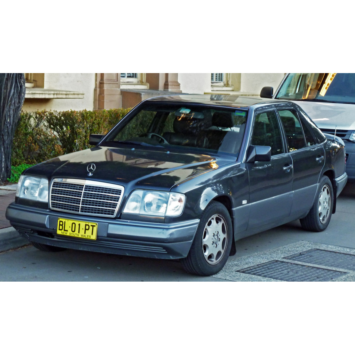 Пружина (задня) MB E-class (W124) E200-E320/E200D-E300D 84-97 (седан/купе) (без с-ми рег.дор.прос) (HD)