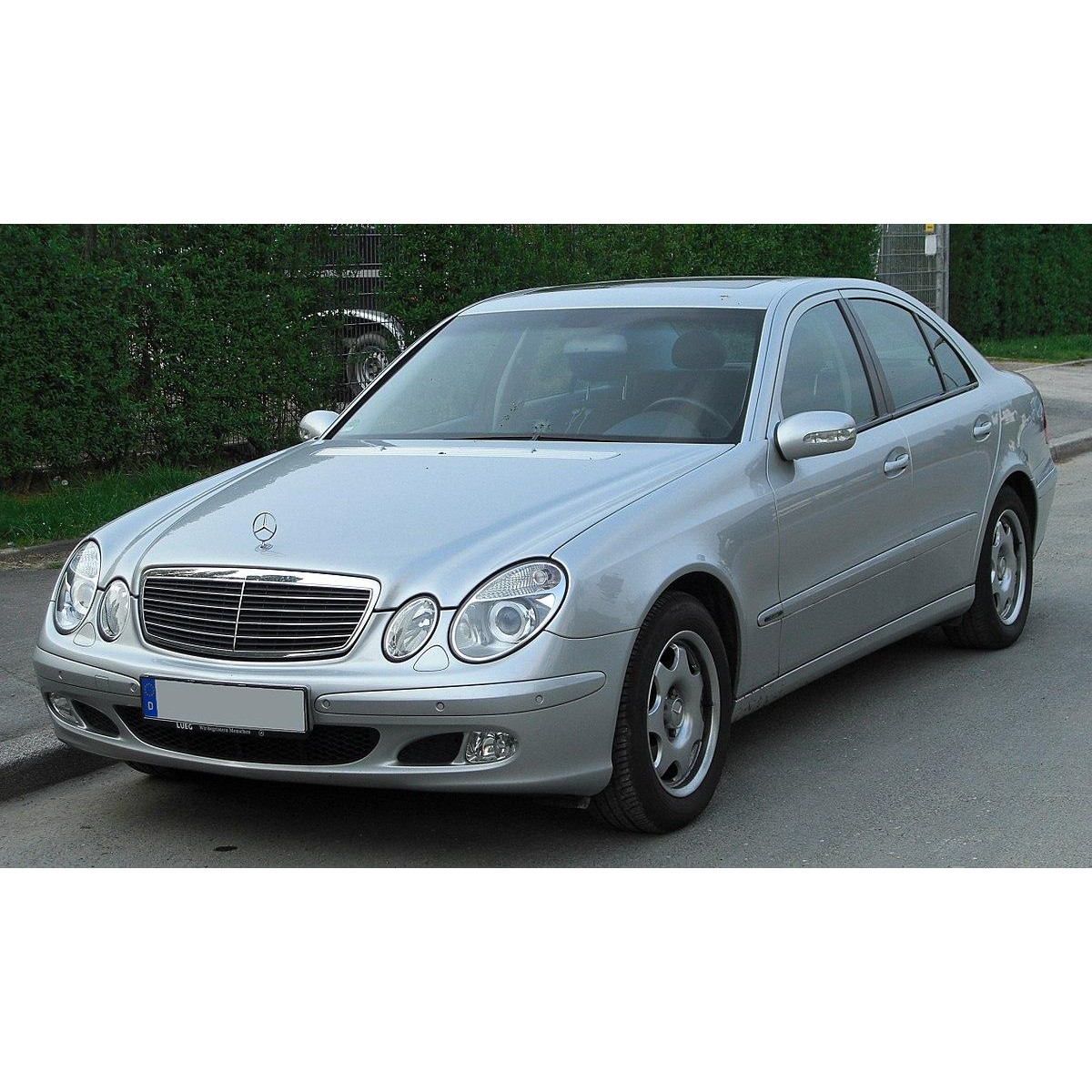 Передній амортизатор (стійка) Мерседес Е 211 - Mercedes E W211, S211 - 2002-2009