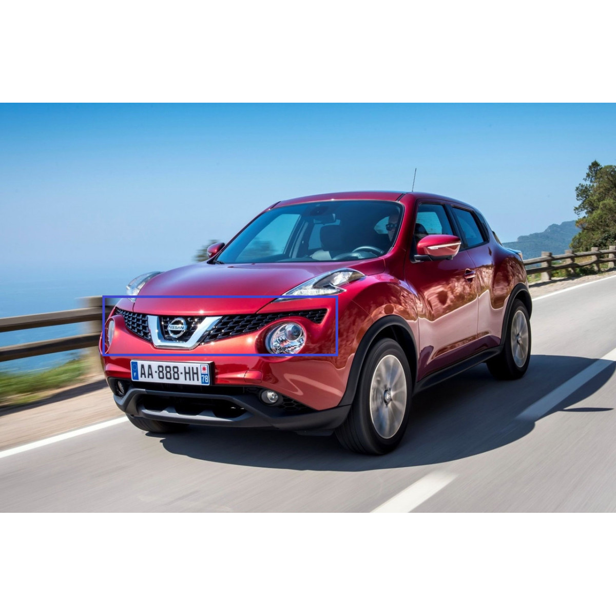 Решітка радіатора центральна NISSAN JUKE 2014- / BLIC