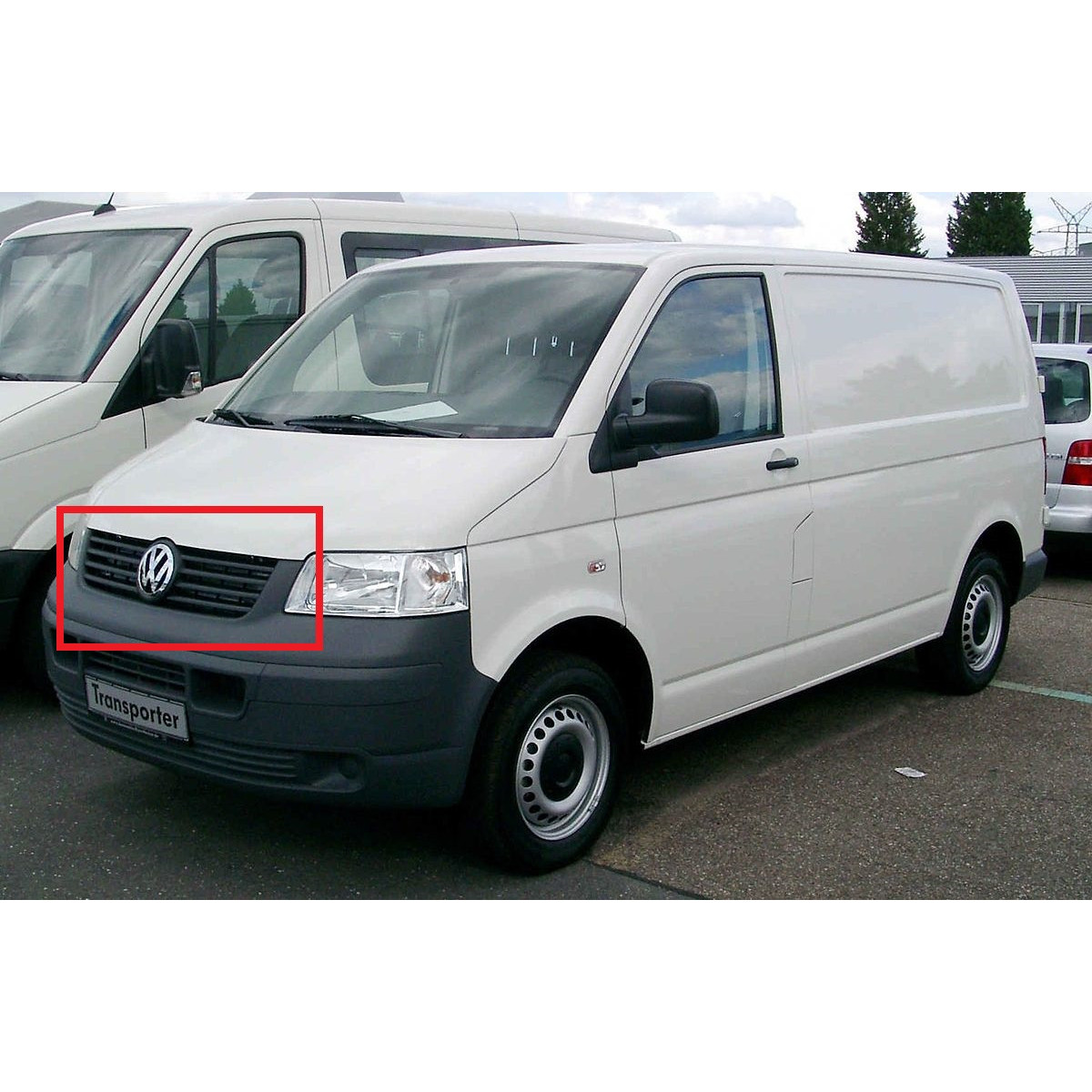 Решітка радіатора Фольксваген Транспортер Т5 - Volkswagen Transporter T5 - 2003-2009