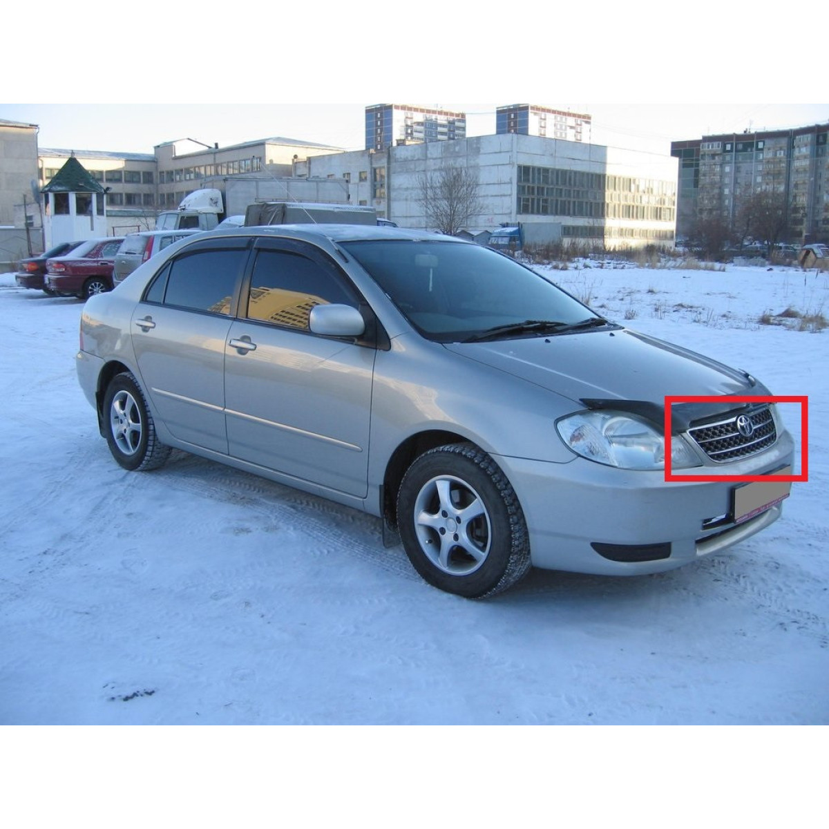 Решітка радіатора Тойота Королла - Toyota Corolla 2002-2004