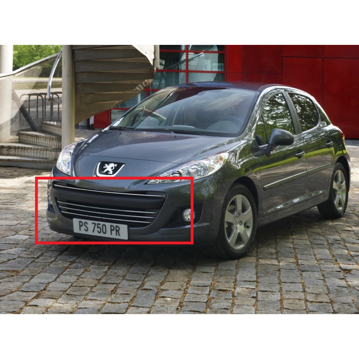 Решітка бампера Пежо 207 - Peugeot 207 2009-2012