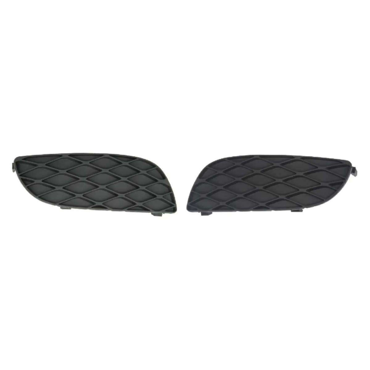 Решітка бампера Тойота Яріс - Toyota Yaris 2003-2005 (комплект)
