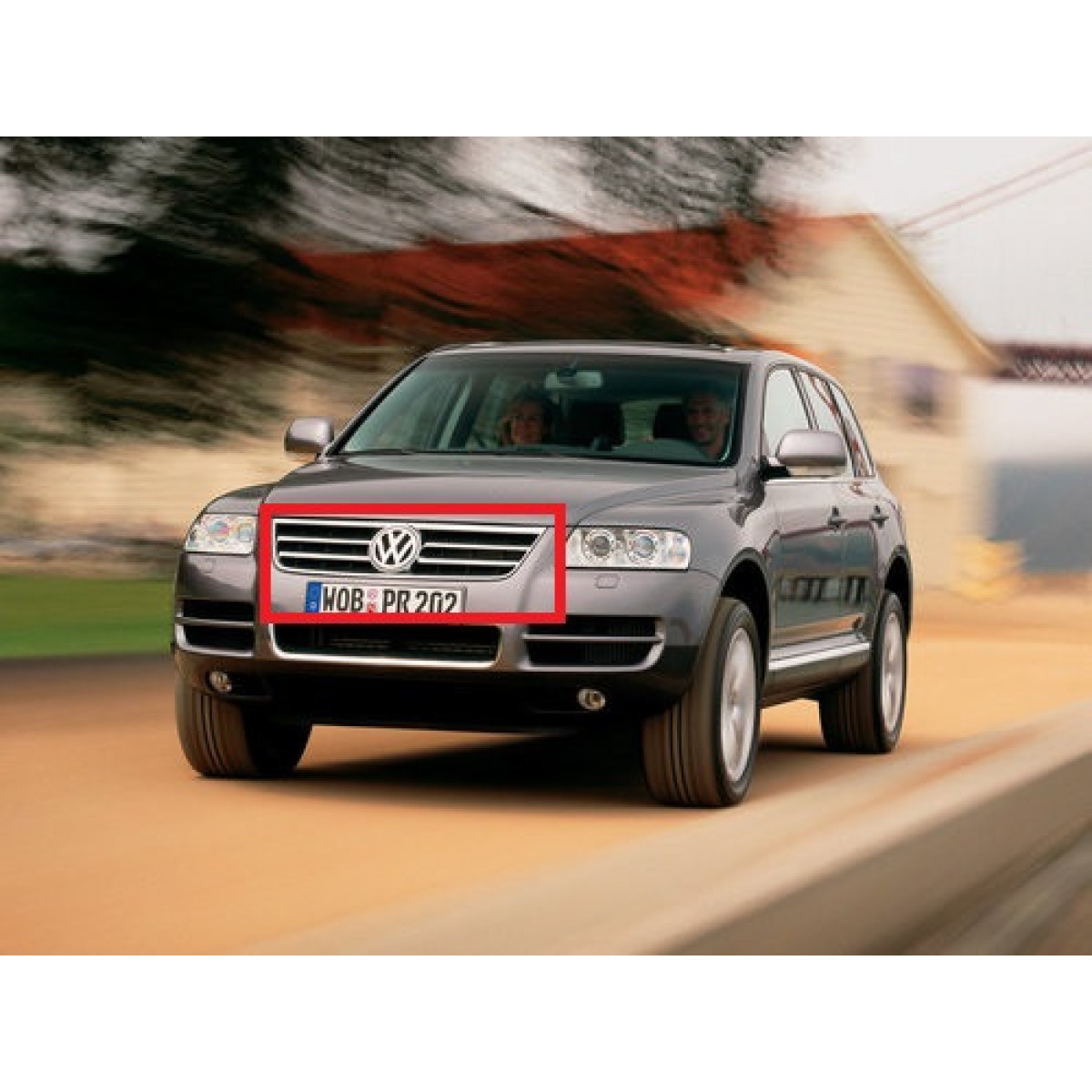 Решітка радіатора Фольксваген Туарег - Volkswagen Touareg 2002-2006