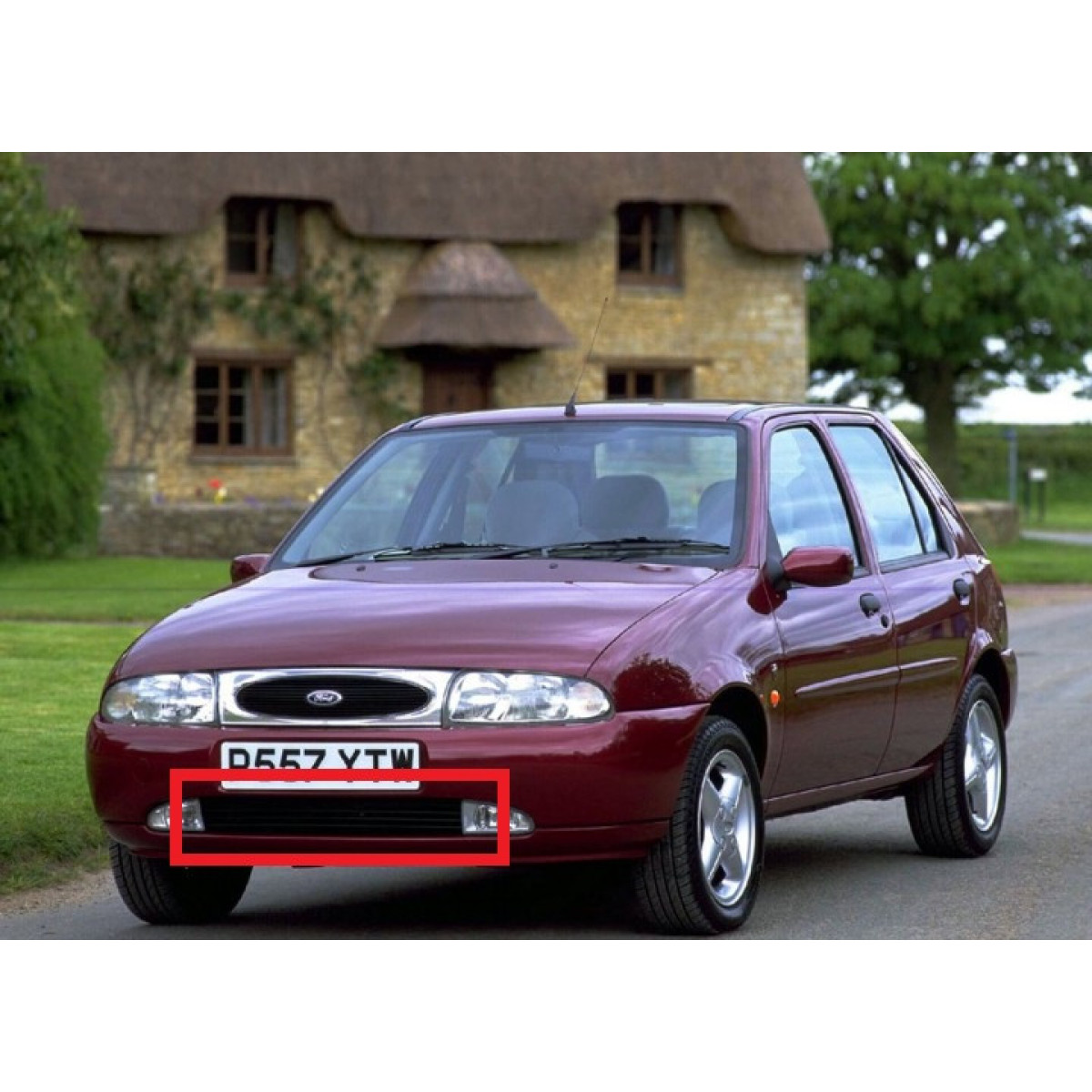 Решітка бампера Форд Фієста 4, 5 — Ford Fiesta 4, 5 - 1999-2008