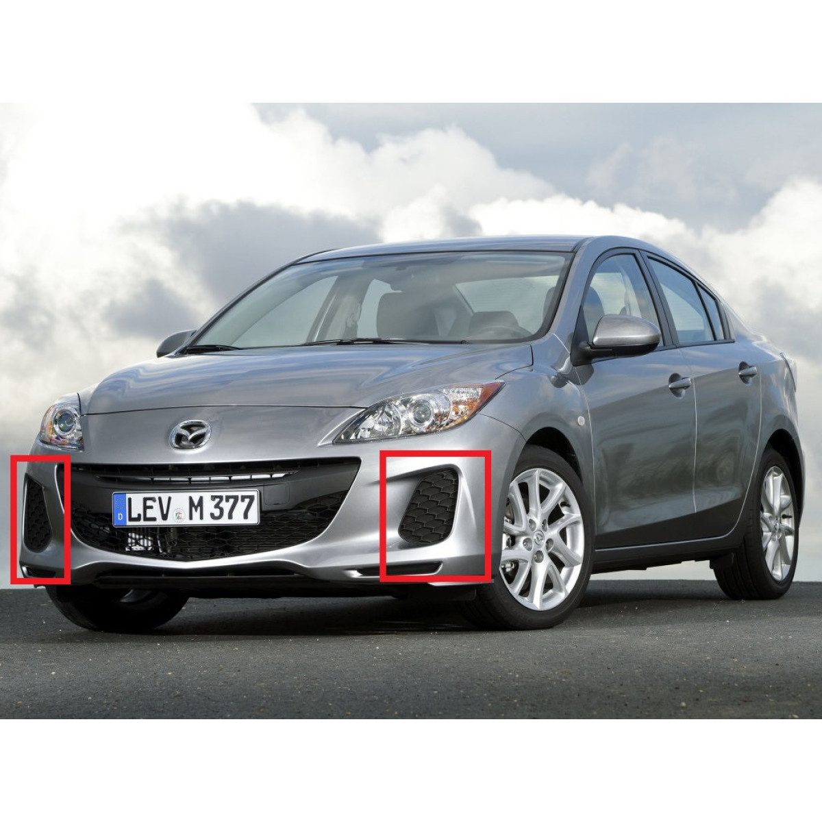 Решітка бампера Мазда 3 - Mazda 3 2011-2013 (комплект)
