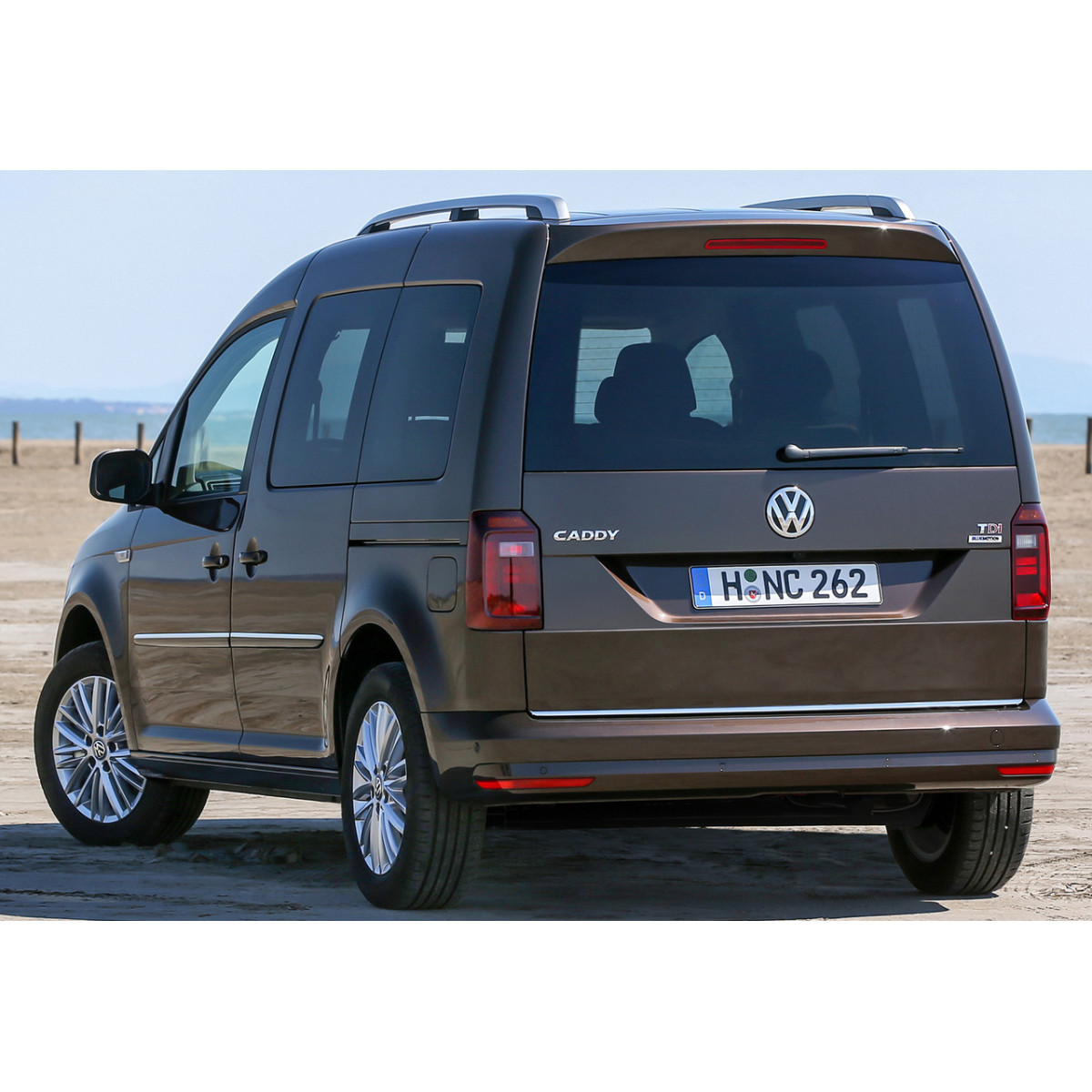 Петля (шарнір, кріплення) капота ліва Volkswagen Caddy 4 - Фольксваген Кадді 4 2015-