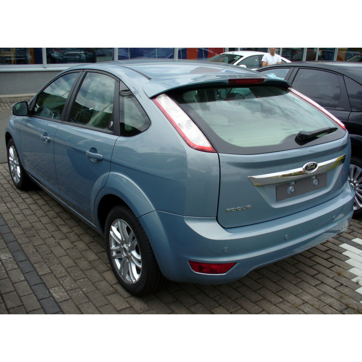 Петля (шарнір для кріплення) капота права Ford Focus 2 - Форд Фокус 2 2004-2008