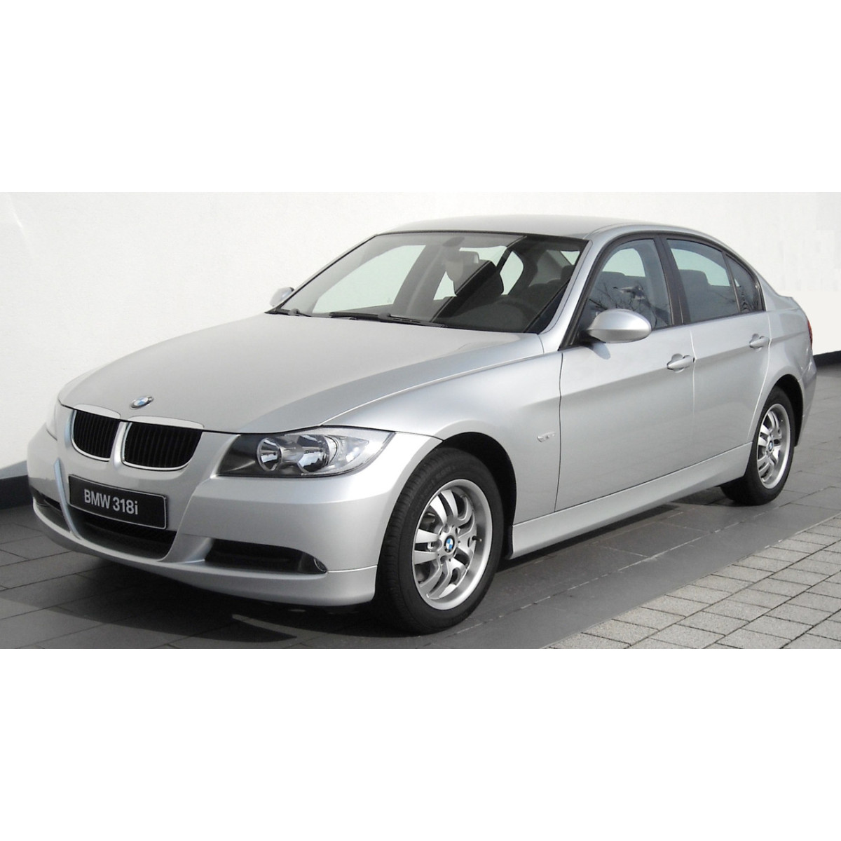 Задня пружина підвіски BMW 3 E90 (2.0 D/2.5/3.0 D) 2005- / KYB
