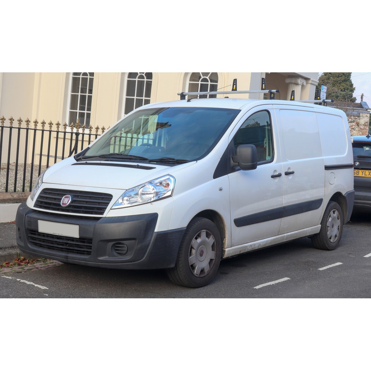 Ремкомплект гальмівного супорта (поршеньок) PEUGEOT EXPERT, FIAT SCUDO, CITROEN JUMPY (1.6-2.0 HDI) 1995-2002