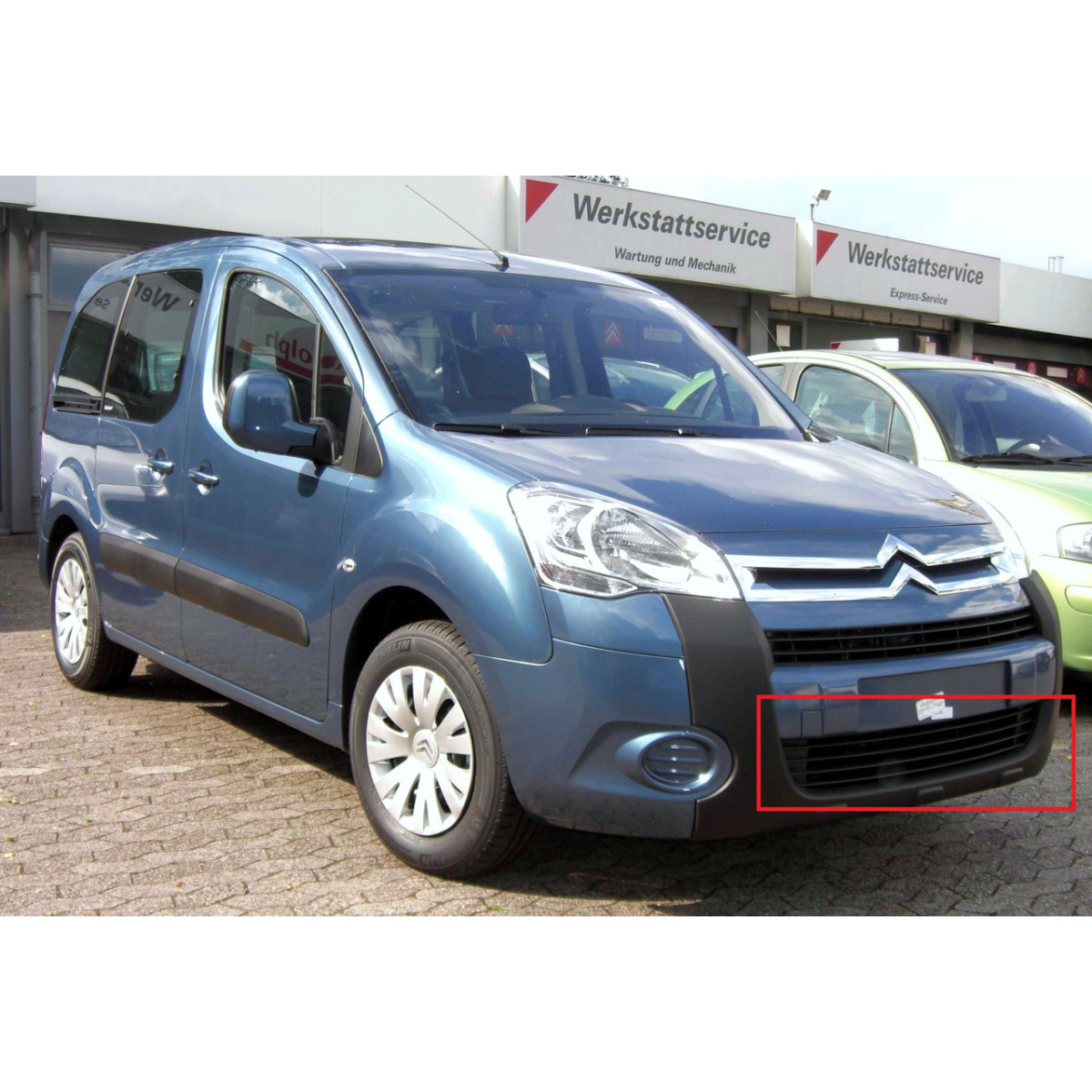 Решітка бампера Сітроен Берлінго - Citroen Berlingo (7_) 2008-2012