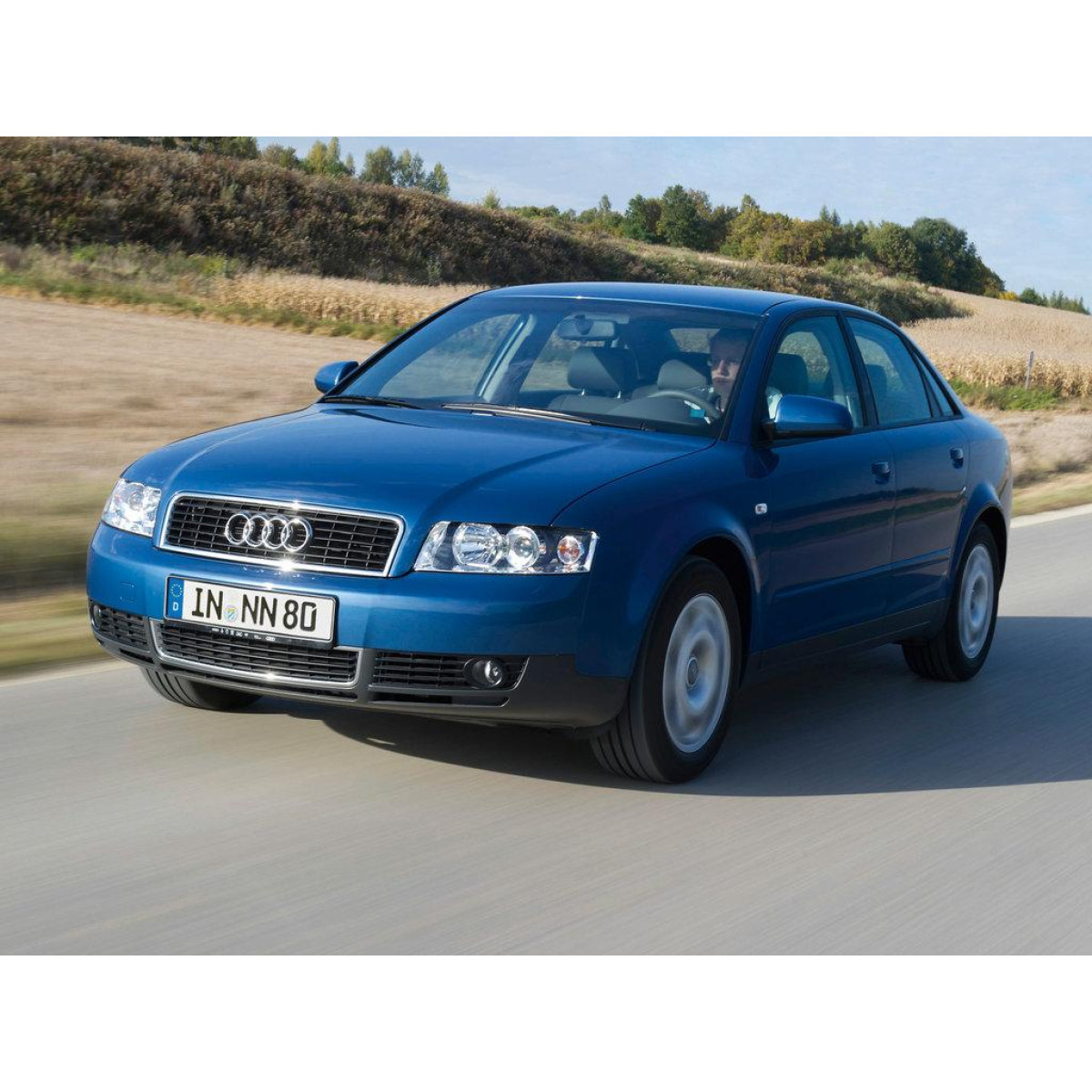 Решітка радіатора Ауді А4 Б6 - Audi A4 B6 2000-2004