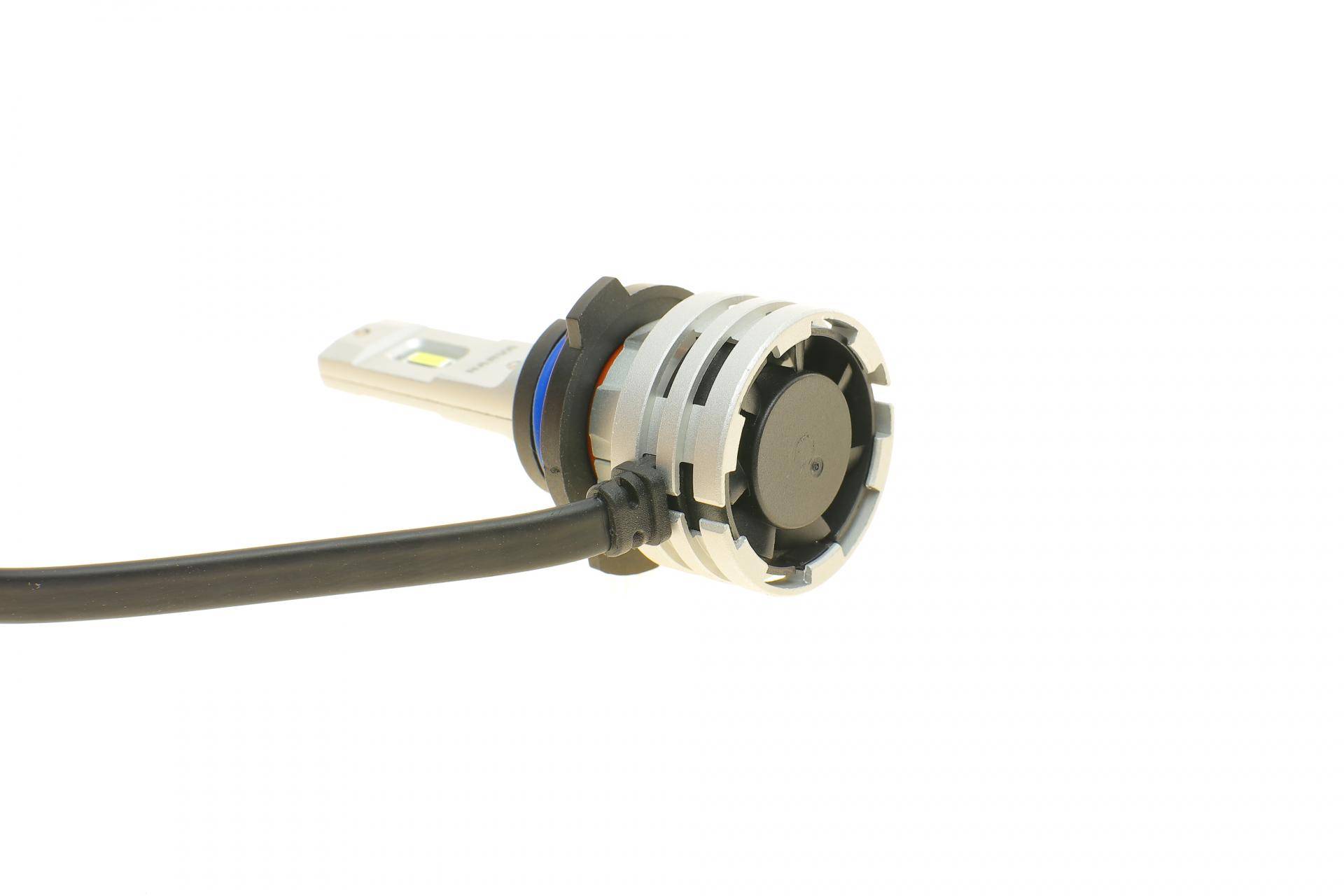 Автолампа HIR2 12/24V 24W PX22d Performance LED (к-кт 2шт) (замінено на 181868100)