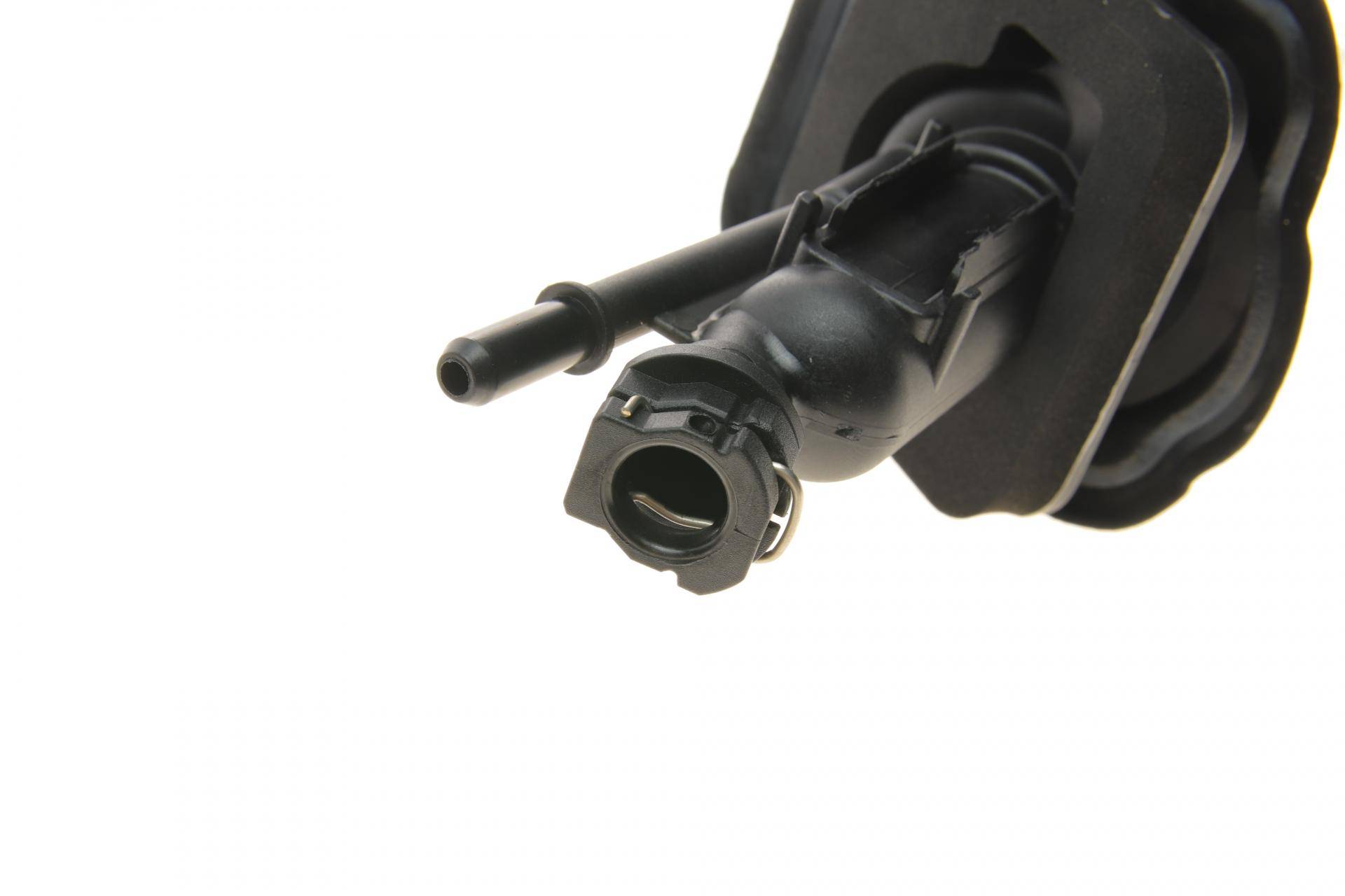 Циліндр зчеплення (головний) Ford C-Max/Kuga 07-/Focus/Mazda 5 04-/3 03-14/Volvo C30/S40/V50 04-12