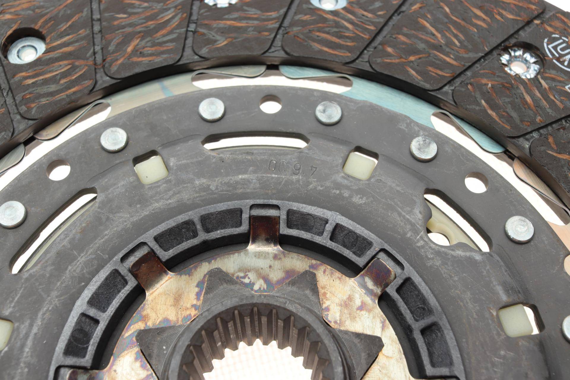 Демпфер + комплект зчеплення Ford Focus/Kuga 2.0 TDCi 08-