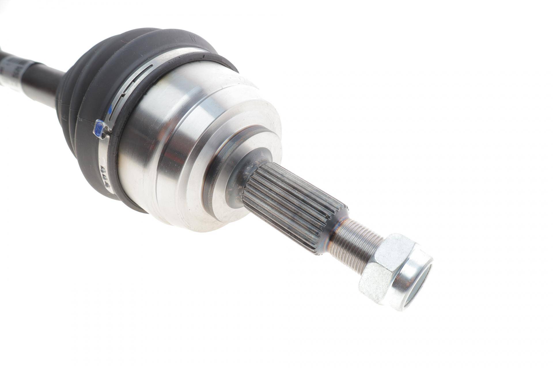 Піввісь Renault Duster 1.5dCi/2.0 4x4 11- (L) (25x27x648)