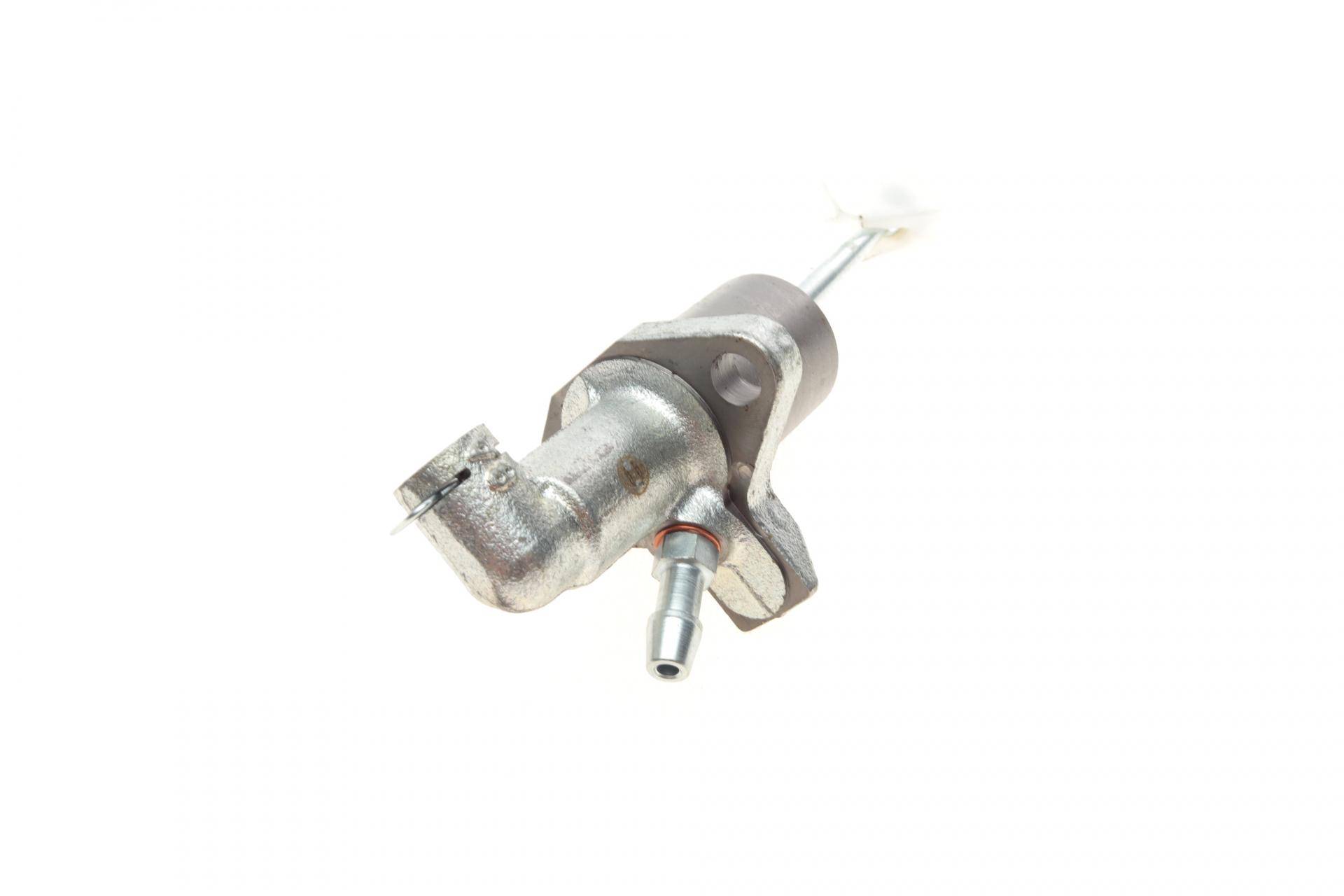Циліндр зчеплення (головний) Seat Cordoba/Ibiza 02-09/Skoda Fabia 99-14/Roomster 06-15/VW Polo 01-12