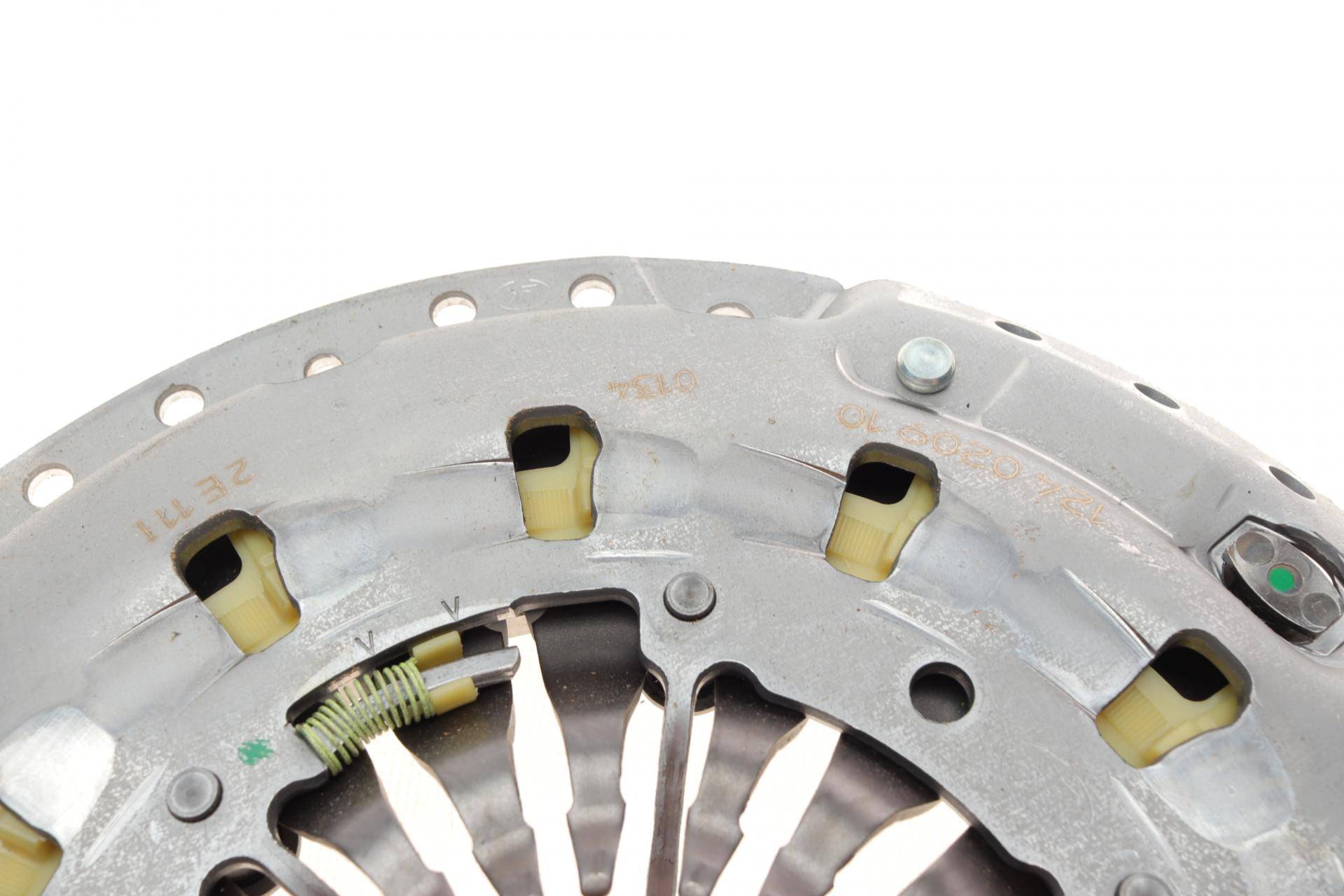 Демпфер + комплект зчеплення Volvo C70/S60/S80/V70/XC70 2.3/2.4 97-10 (+ вижимний)