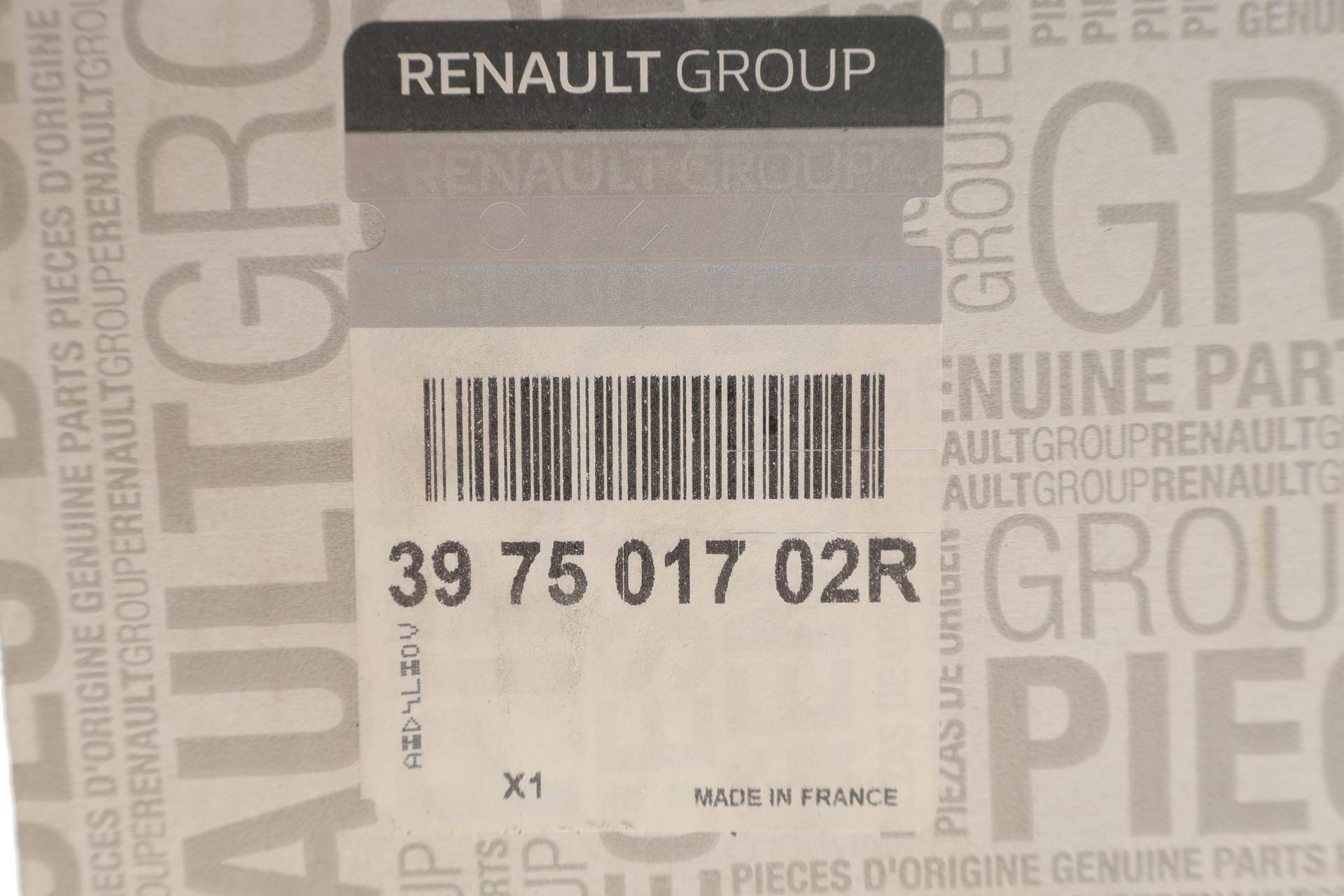 Піввісь (передня) (R) Renault Duster 12-
