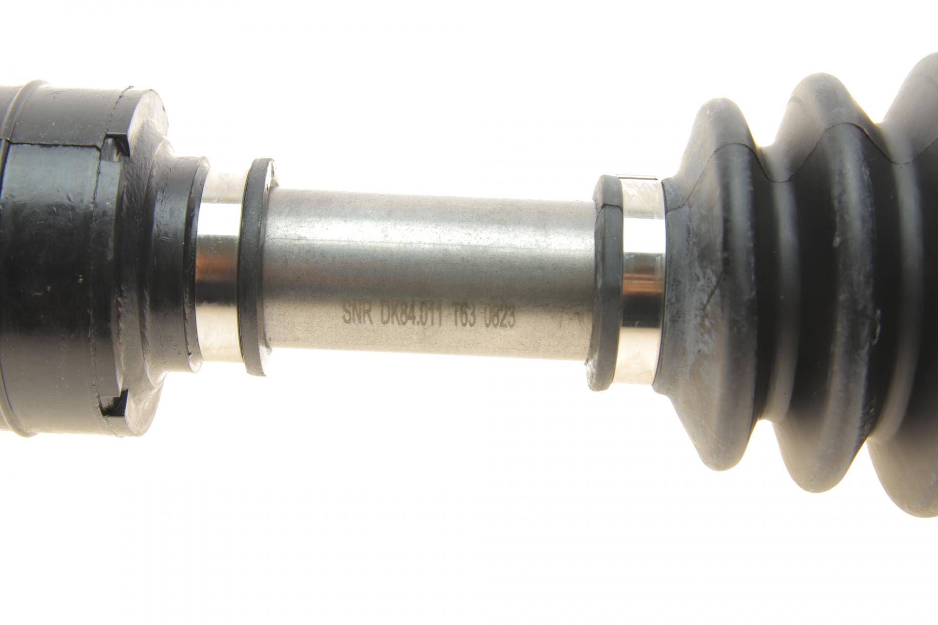 Піввісь (передня) Hyundai Accent 1.5 CRDi 05-10 (R) (25x26x588)
