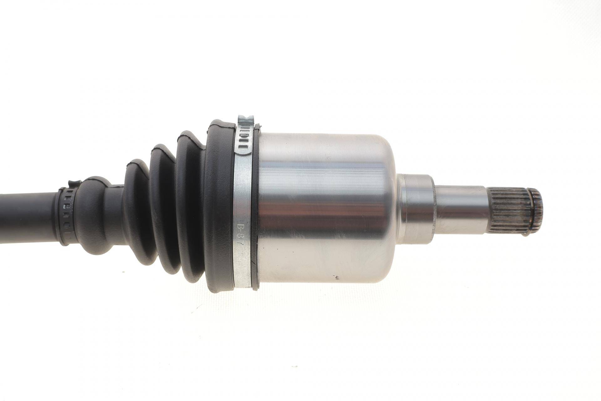 Піввісь (передня) Ford Focus III 1.0 EcoBoost/1.5/1.6 TDCi 10-17 (L) (27x26x636)