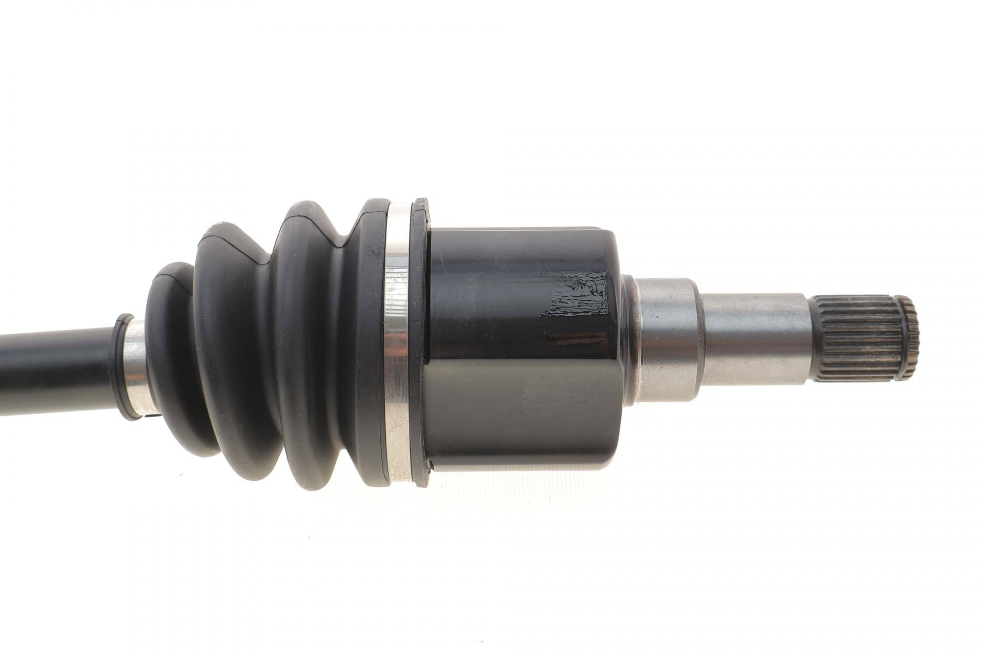 Піввісь (передня) Ford Focus 1.6-2.0 98-04 (L) (25x26x613)