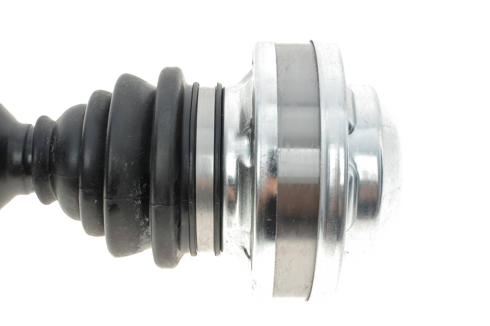 Піввісь VW Caddy III 1.2 TSI/1.6 TDI/1.9 TDI 04-15 (L) (26х522)