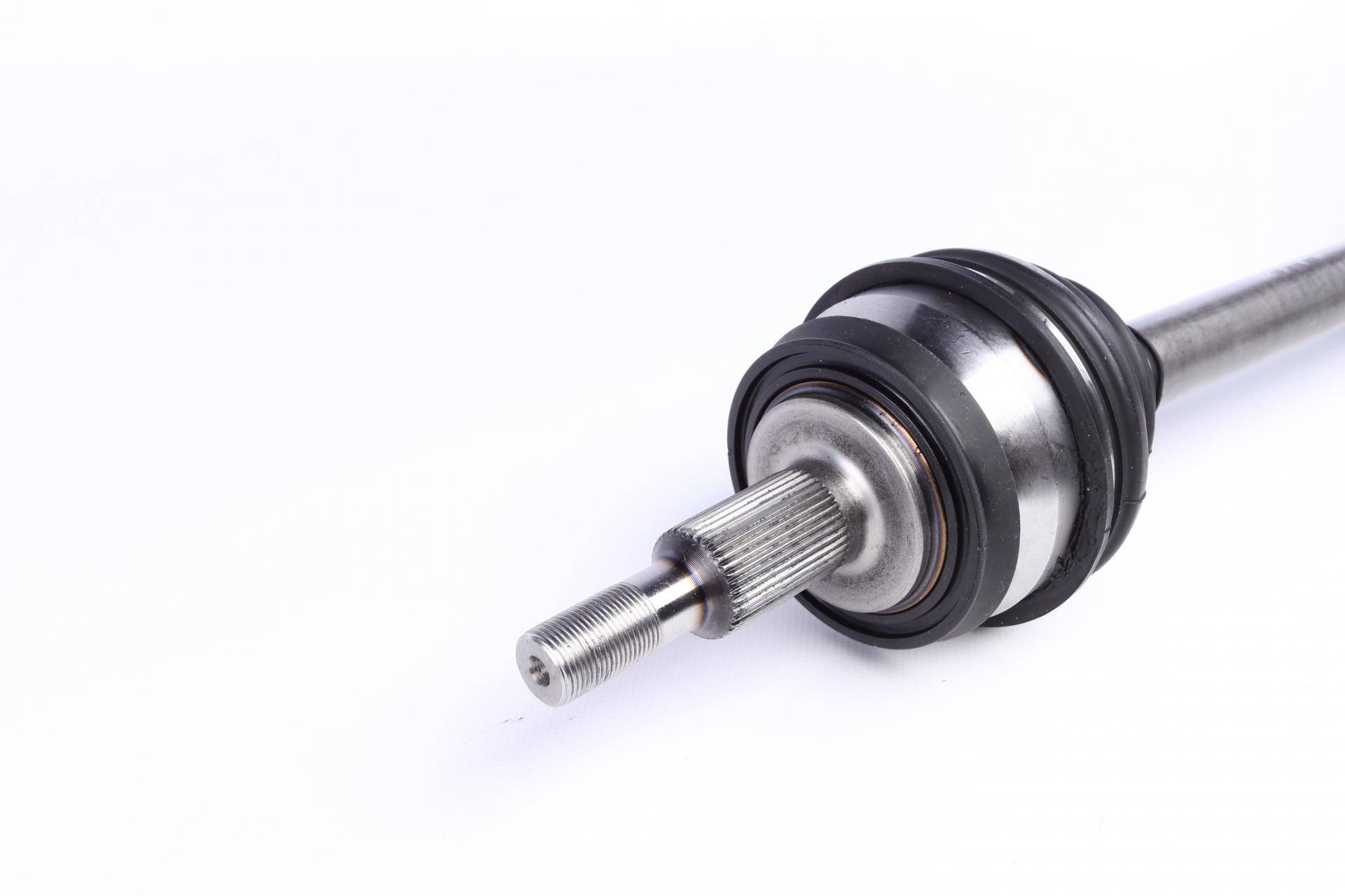 Піввісь (передня) VW T5 1.9TDi/2.0 03-15 (L) (38x27x645)