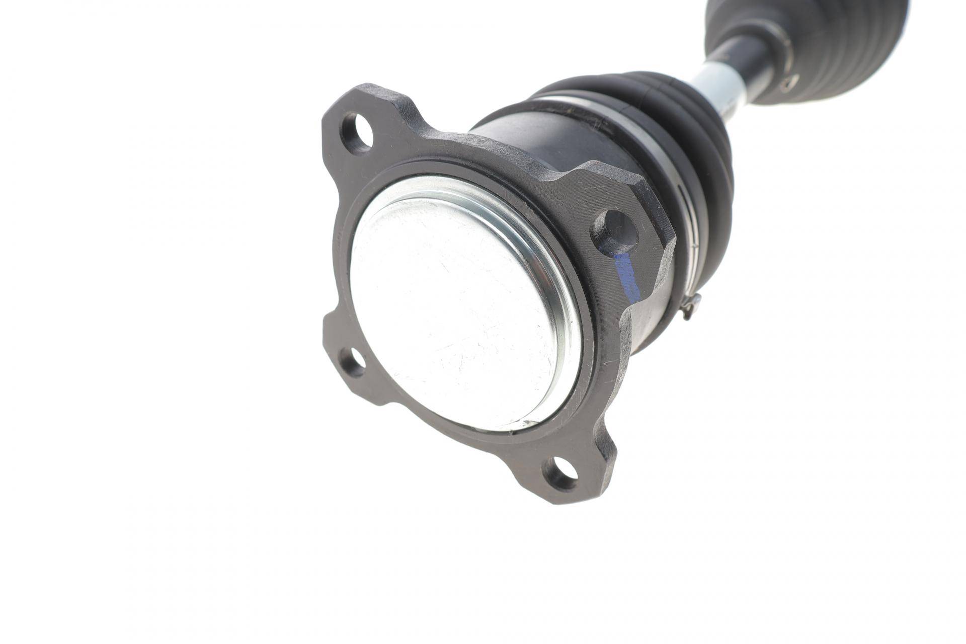 Піввісь (передня) Mitsubishi L200/Pajero 2.4-3.5 90- (R) (533mm)