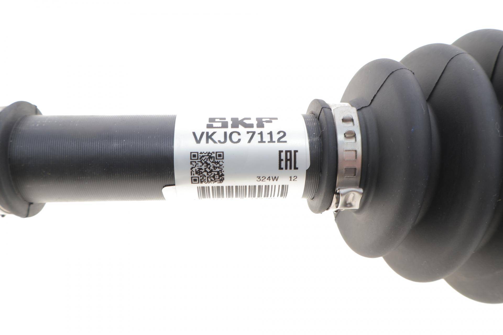 Піввісь (передня) Mitsubishi L200/Pajero 2.4-3.5 90- (R) (533mm)