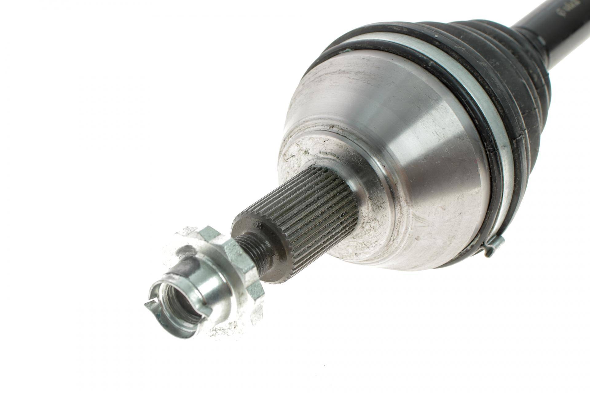 Піввісь (передня) Skoda Fabia/Roomster/VW Polo 06-15 (L) (26x36x558.5)