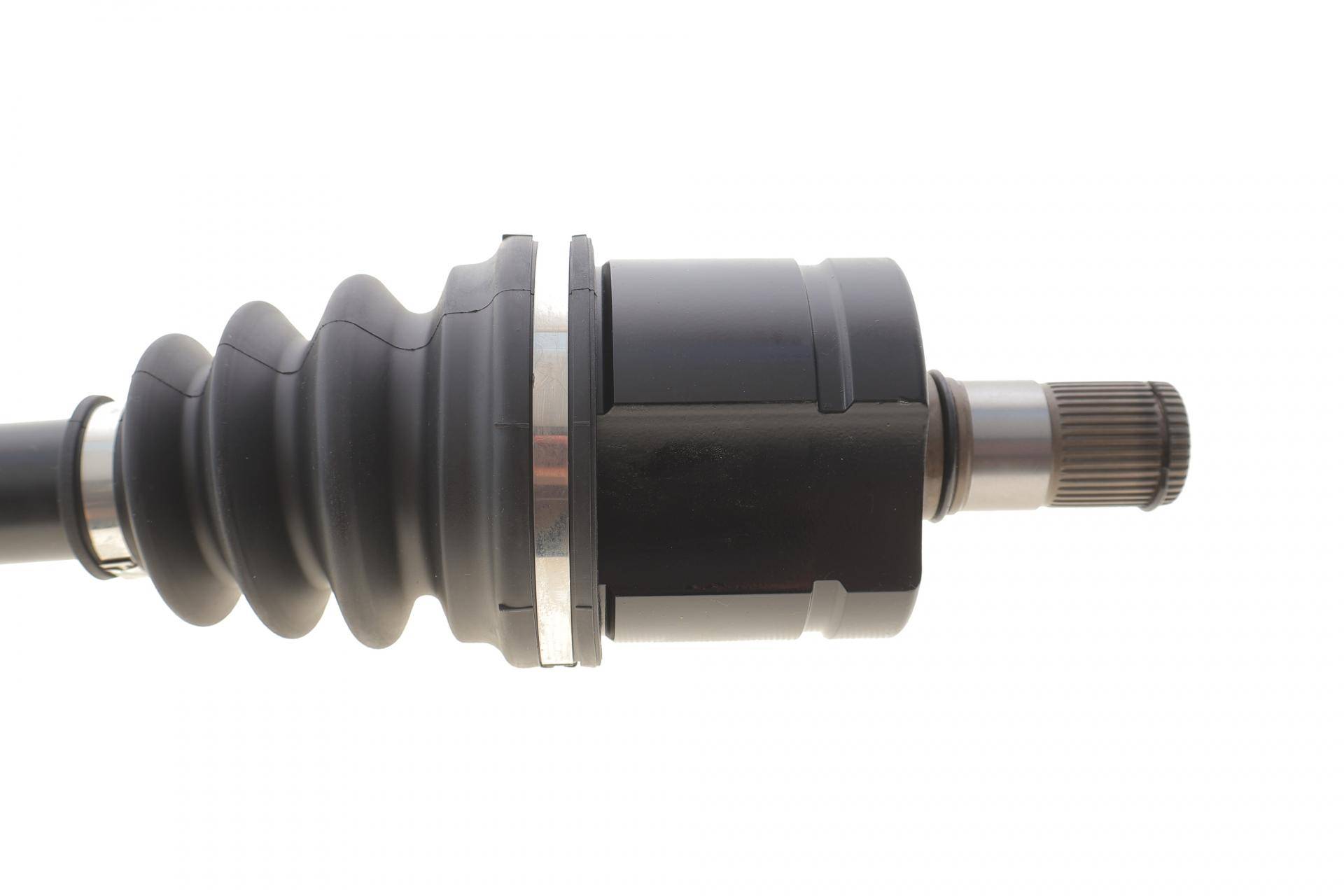 Піввісь (передня) VW T5/T6 2.0 BiTDI 09- (L) (37x38x645)