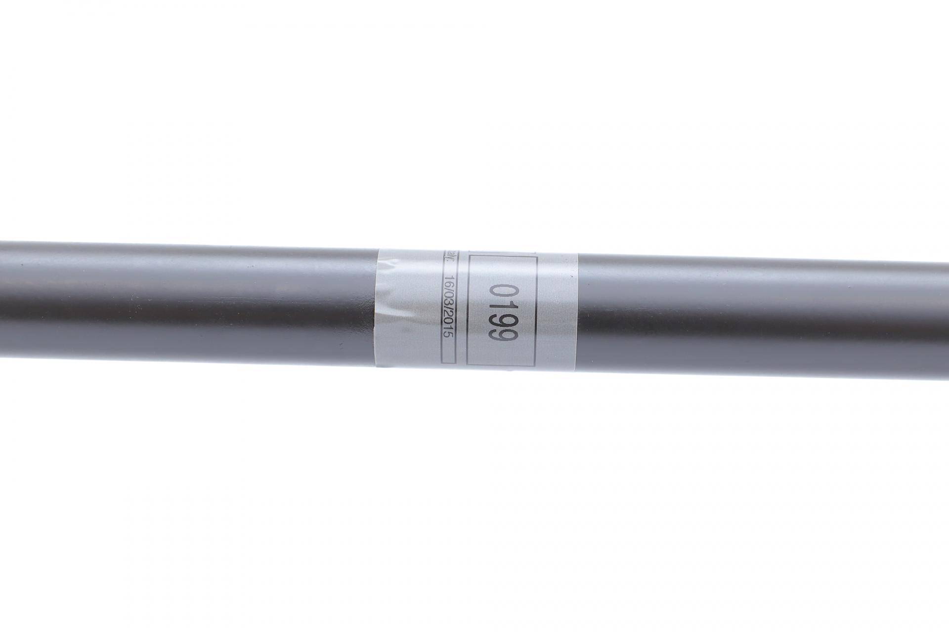 Піввісь (передня) (L) Audi A4 1.8/T 95-01/VW Passat B5 1.8/2.0 96-00 (33z/28z/609mm) (+ABS45z) МКПП