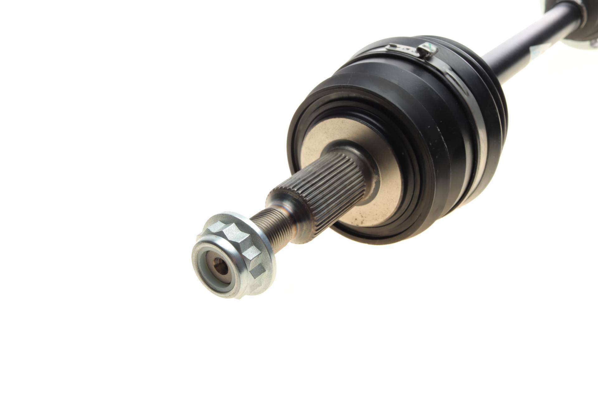 Піввісь (передня) VW T5 1.9TDi/2.0 03-15 (L) (38x27x645)