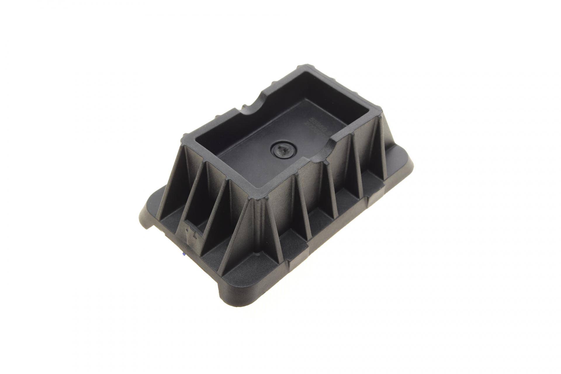 Подушка піддомкратна (нижня) BMW X3 (F25)/X5 (E70/F15/F85) 10-18 N20/N52/N57