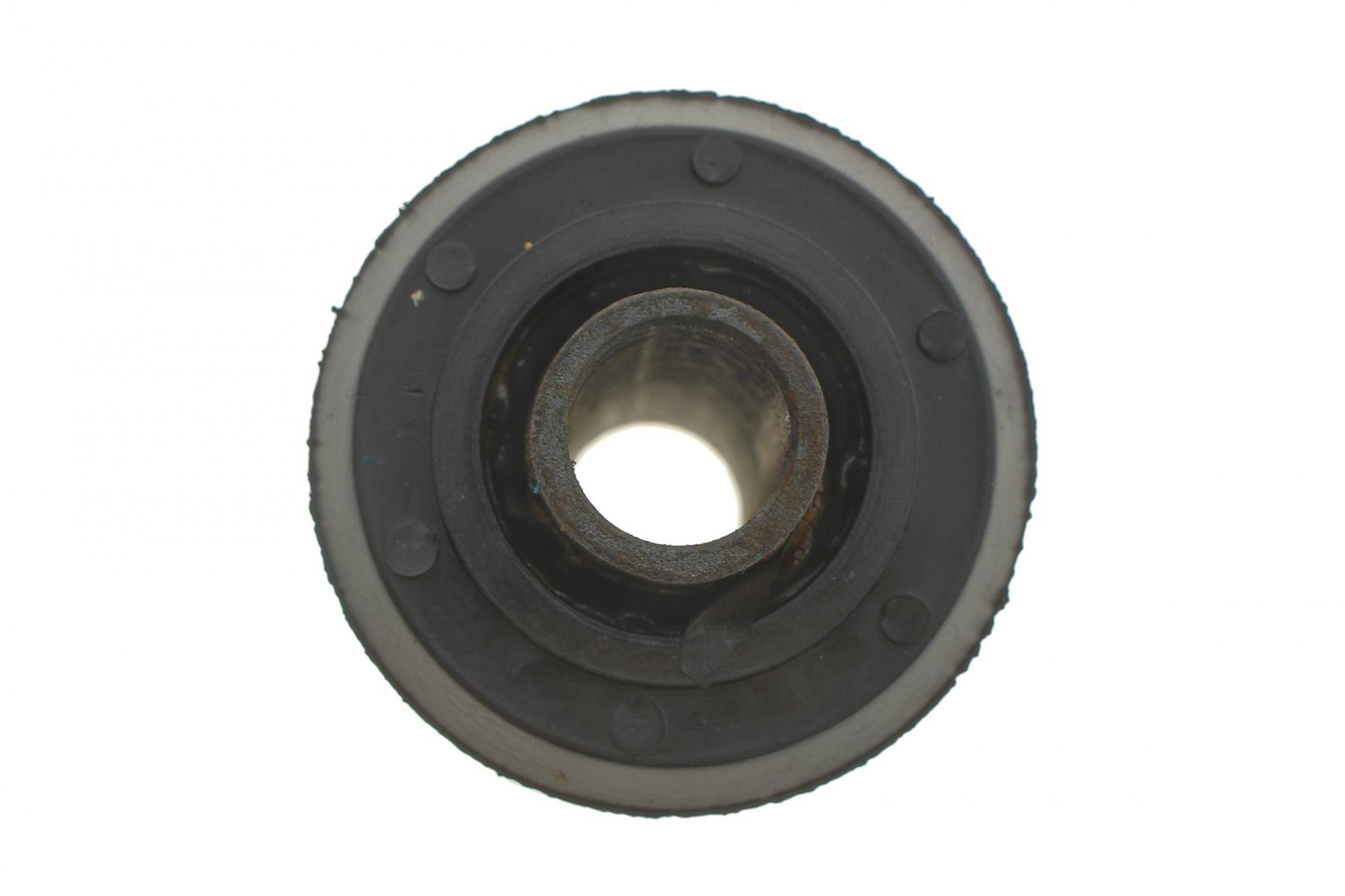 Сайлентблок ресори (задньої) MB 410